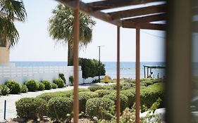 Searenity Seafront House - 50M From The Beach